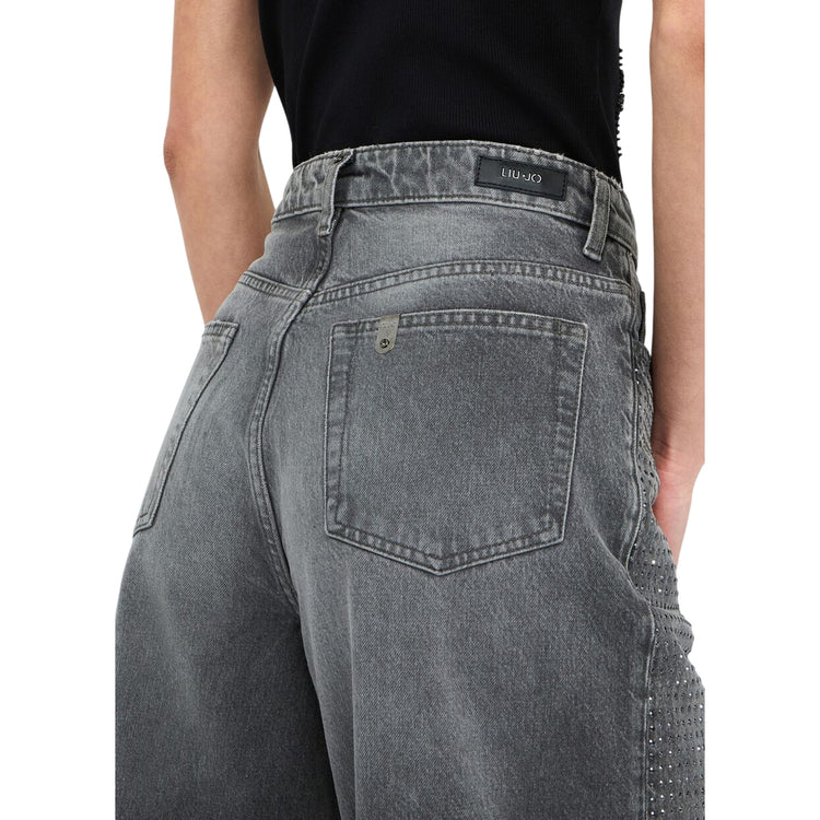 Jeans Donna baggy con strass applicati dettaglio retro
