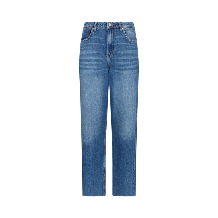 Acquista subito il Jeans Donna, realizzato in puro cotone, vita bassa, modello cinque tasche e chiusura con zip e bottone nascosta firmati LiuJo su Martini 900: vieni a scoprire tutta la collezione sul nostro sito.