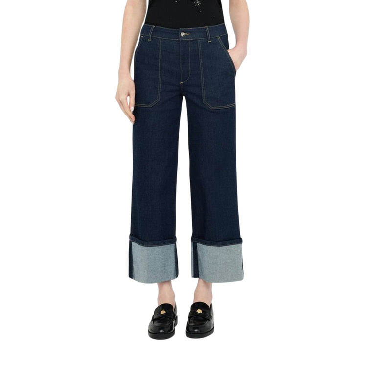 Jeans Donna straight cropped con risvolto modella frontale
