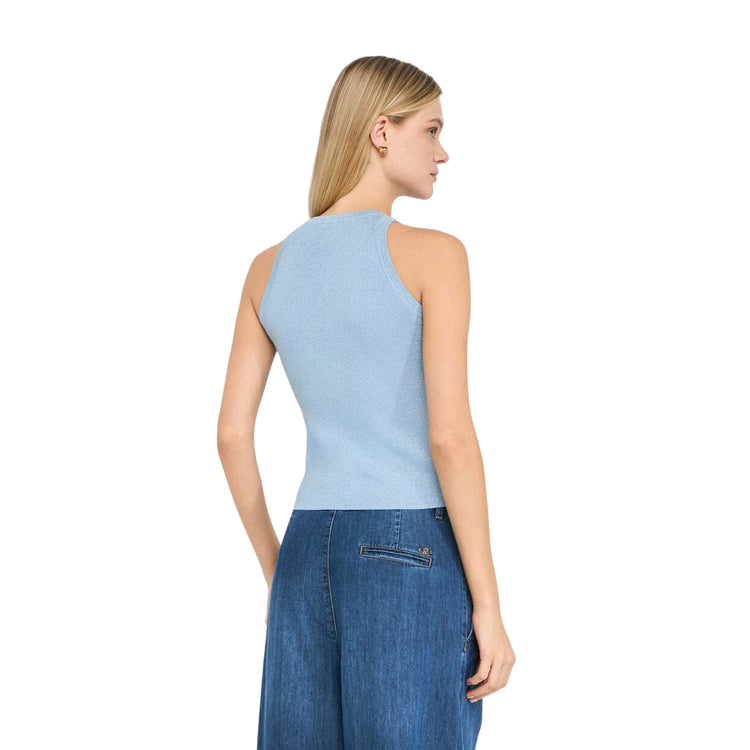 Top Donna in maglia lurex con scollo tondo Celeste modella retro