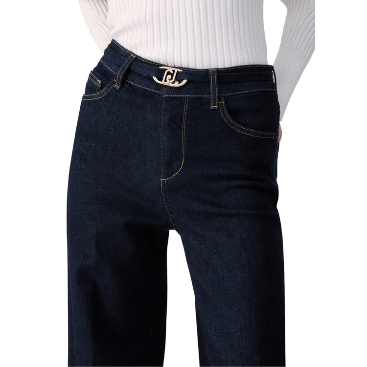 Jeans Donna scuro, modello flare, con fibbia logata