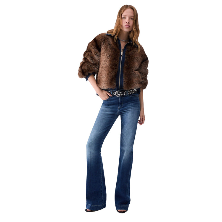 Giubbotto Donna in denim e pelliccia modella intera frontale