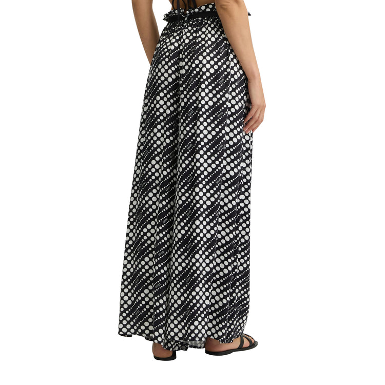 Pantaloni Donna con stampa a pois modella retro