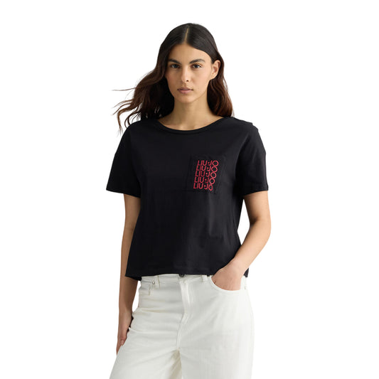 T-shirt Donna in nero con taschino logato modella frontale
