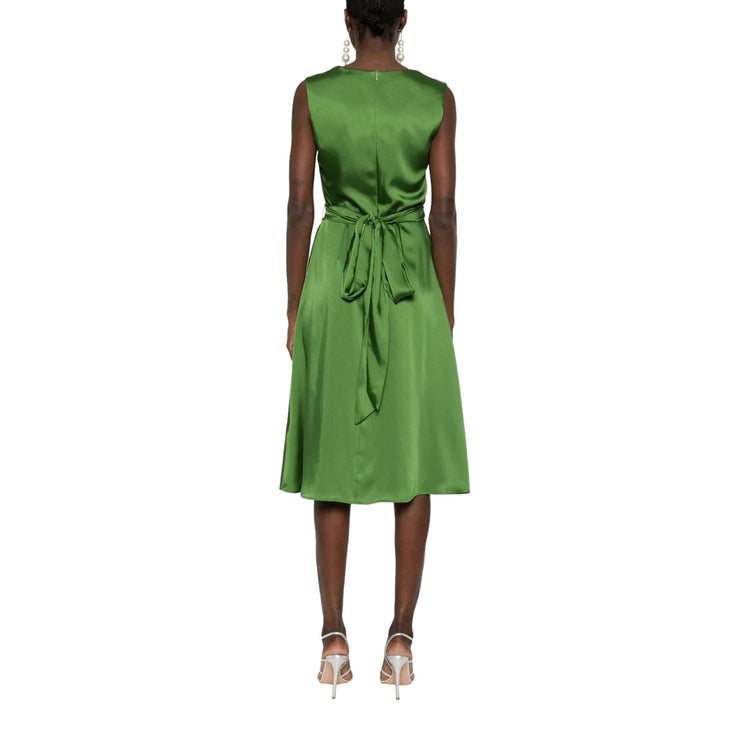 Abito Midi Donna in raso verde modella retro