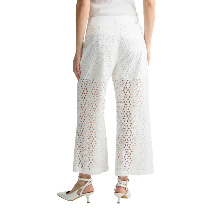 Pantaloni Donna cropped con ricami bianco modella retro