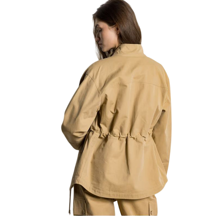 Giacca da donna con chiusura con bottoni