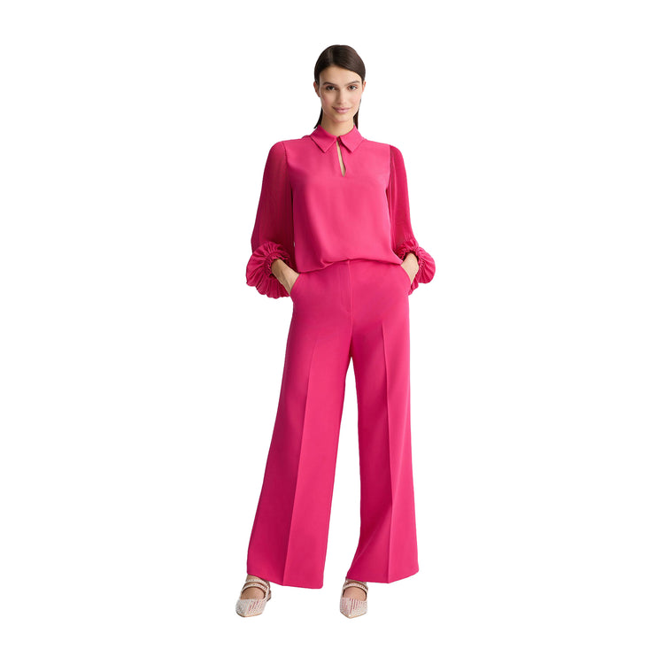 Pantaloni Donna a palazzo fucsia modella frontale intera