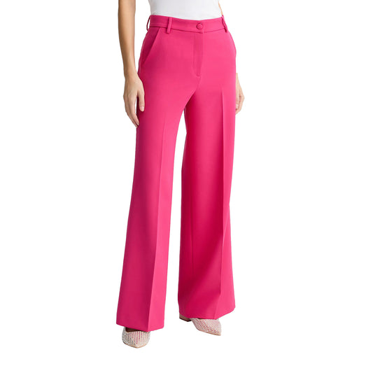 Pantaloni Donna a palazzo fucsia modella frontale