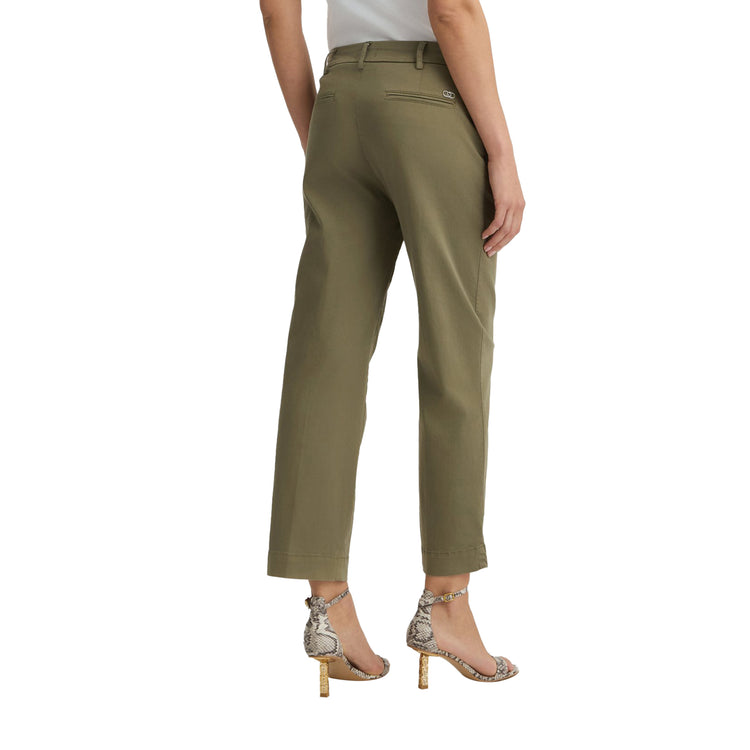 Pantaloni Donna Chino cropped tinta unita verde modella retro
