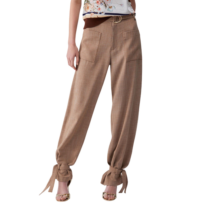 Pantaloni marroni con fiocco sulla caviglia