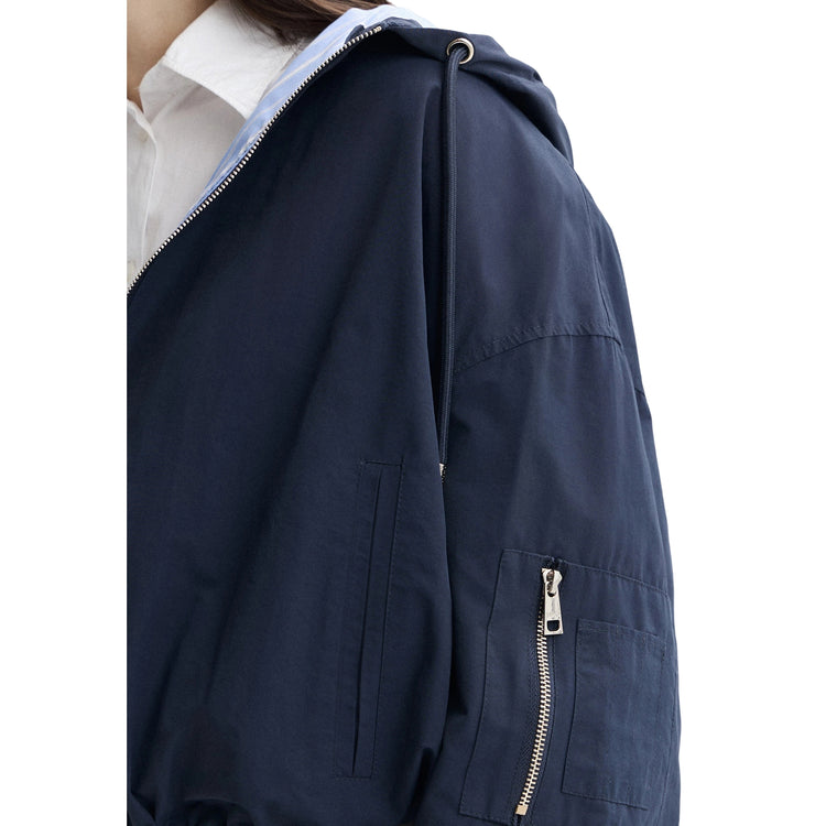 Giubbotto blu con federa a contrasto con zip