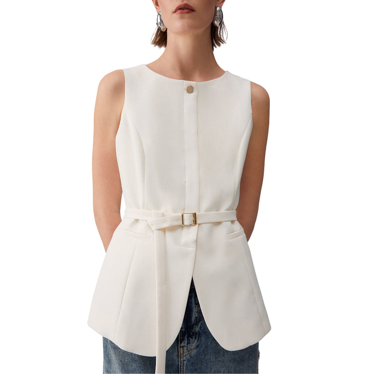 Gilet Donna con cintura sur ton in vita modella frontale