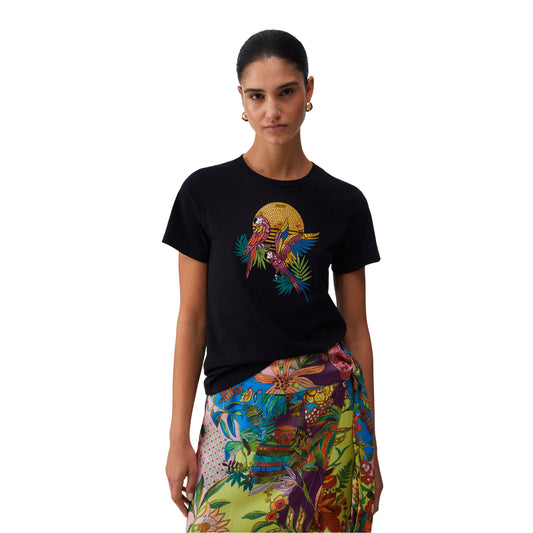 T-shirt Donna in nero con stampa e applicazioni modella frontale