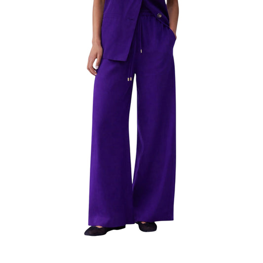 Pantalone fluido Donna a gamba larga modella frontale