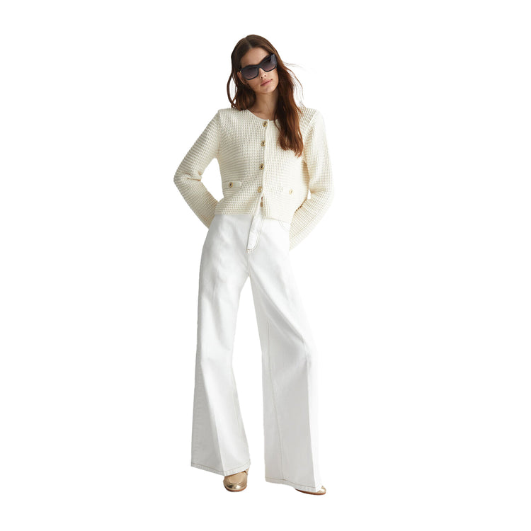 Cardigan Donna in maglia Bianco modella frontale intera