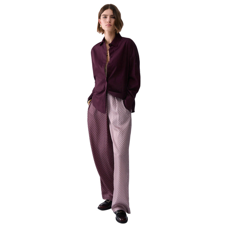 Camicia Donna con inserto jacquard sul retro modella intera frontale