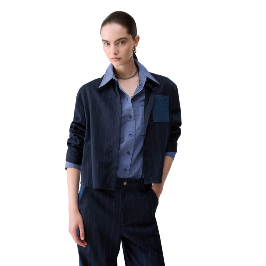 Camicia gessata Donna con taschino, modella frontale