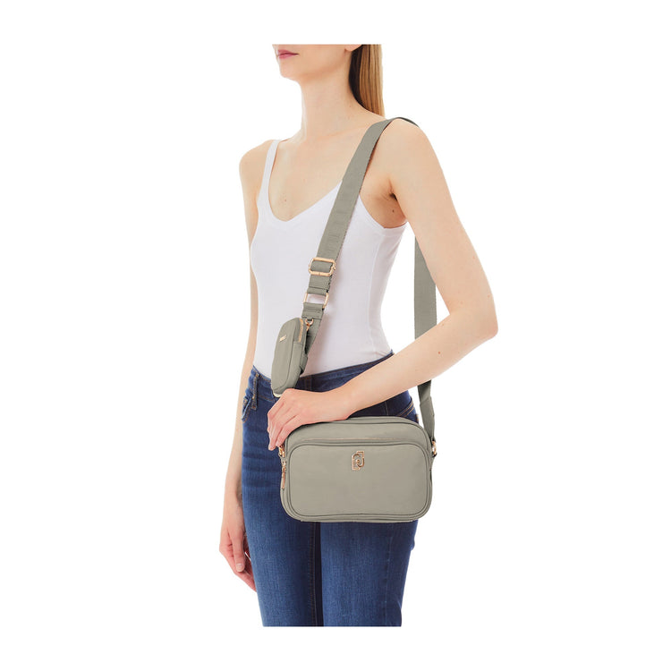 Borsa a tracolla Donna, in nylon beige monocolore, con chiusura zip