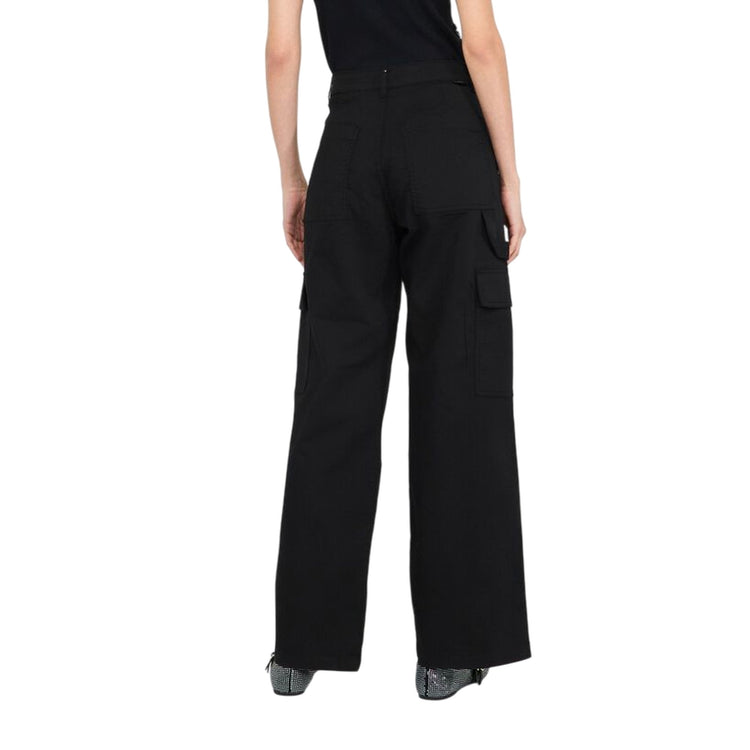 Pantalone Donna modello cargo Nero modella retro