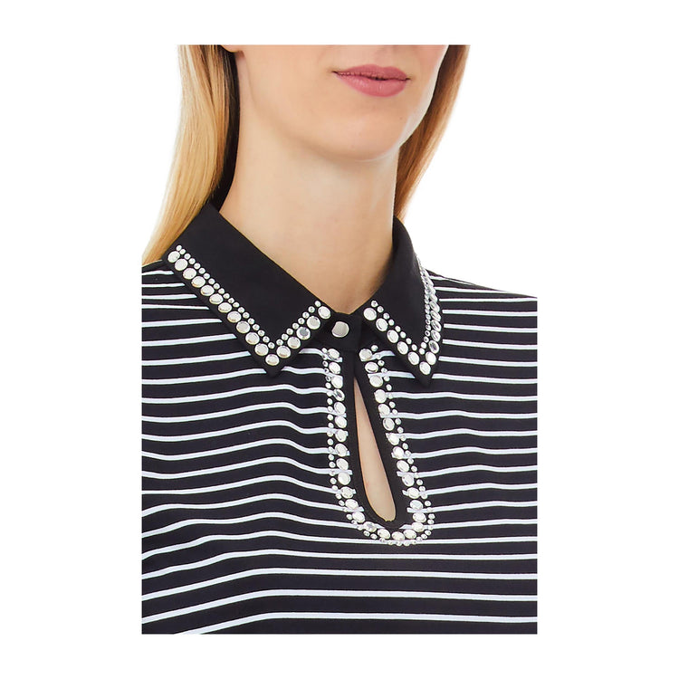 Polo Donna con scollo a goccia dettaglio