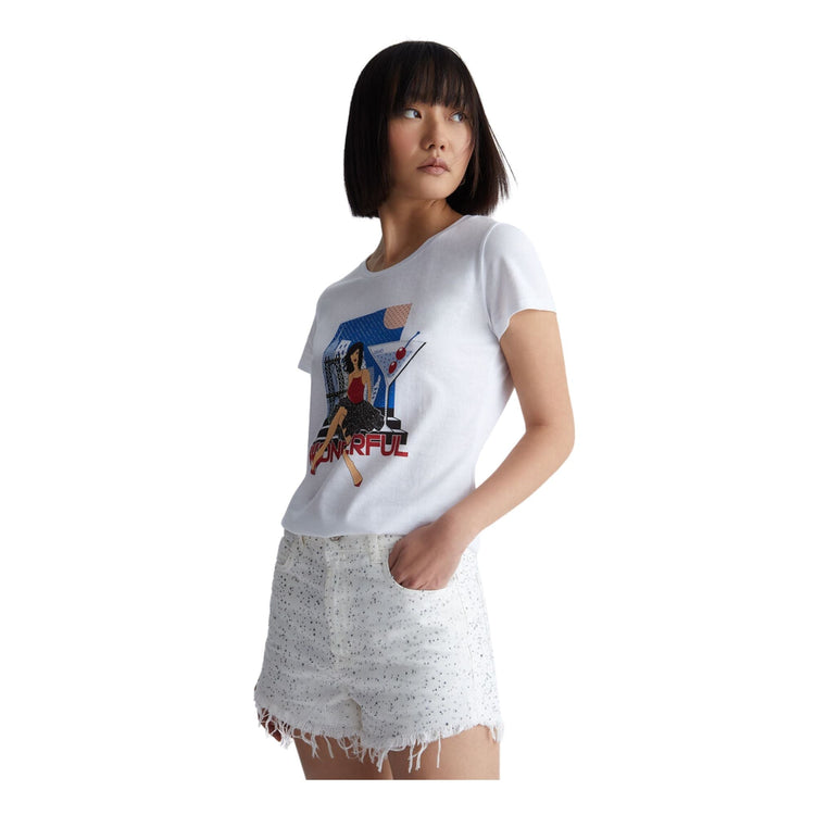 Women's T-shirt with print on the chest