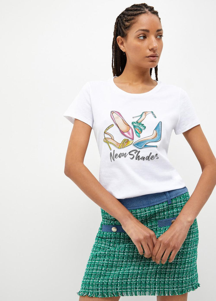 Women's cotton T-shirt with round neckline