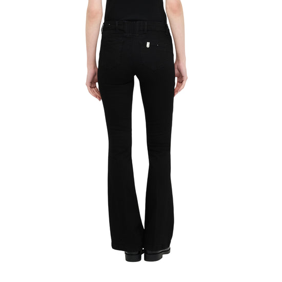 Jeans Flare Donna in denim nero modella retro