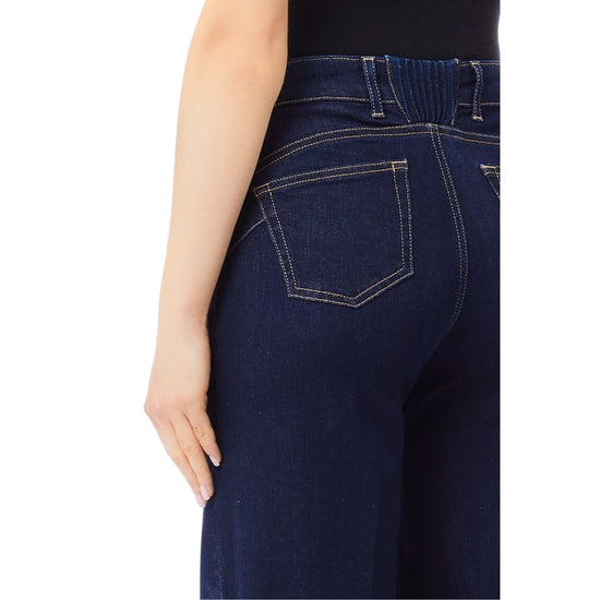 Jeans Donna con inserto elastico sul retro dettaglio retro