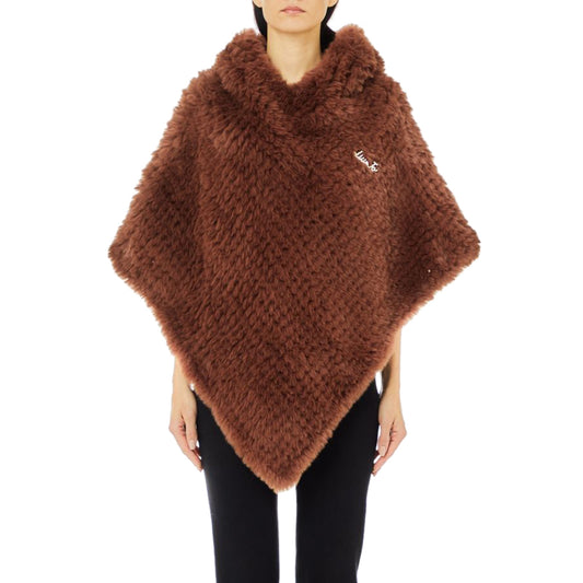 Poncho Donna in ecopelliccia Marrone modella frontale