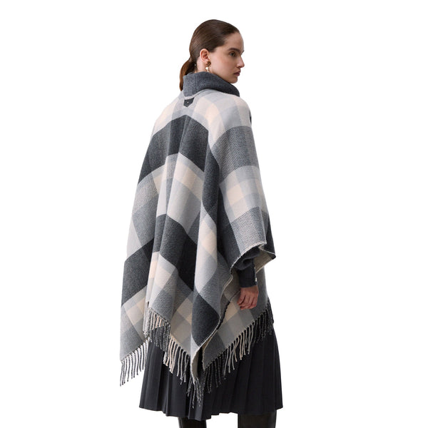 Poncho Donna check jacquard grigio modella retro