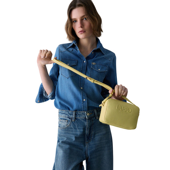 Borsa Donna, con logo in rilievo e tasca posteriore