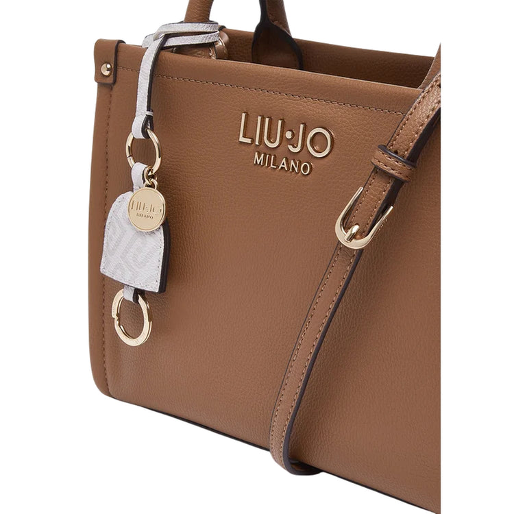 Borsa a mano marrone martellata 