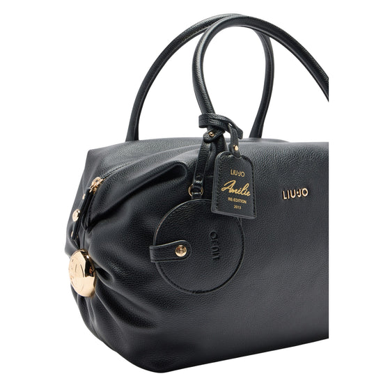 Borsa grande a bauletto con charm Nero dettagli charm