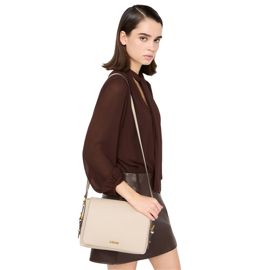 Borsa a tracolla Donna in tinta unita su modella