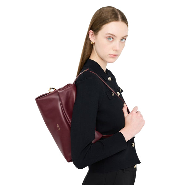 Borsa a spalla media da Donna Bordeaux su modella