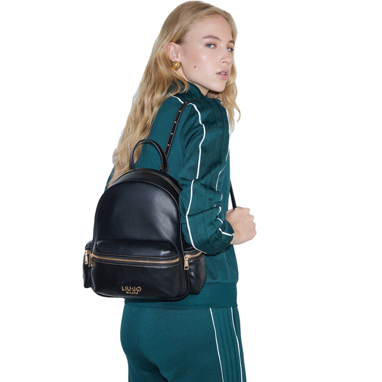 Zaino Donna con scomparti laterali Nero, modella