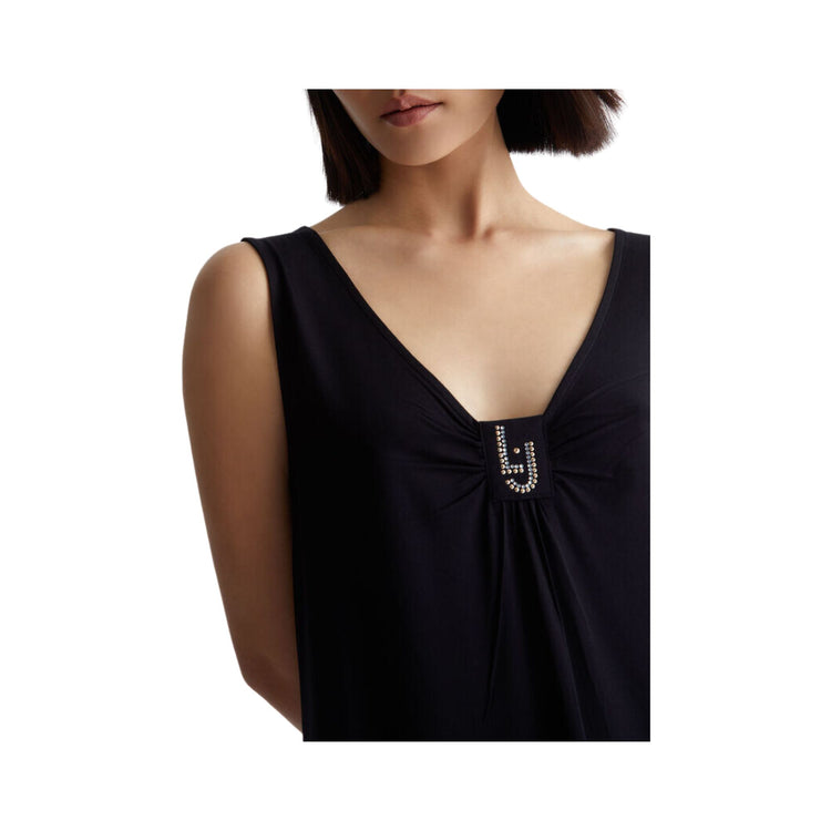 Women's dress with wide straps