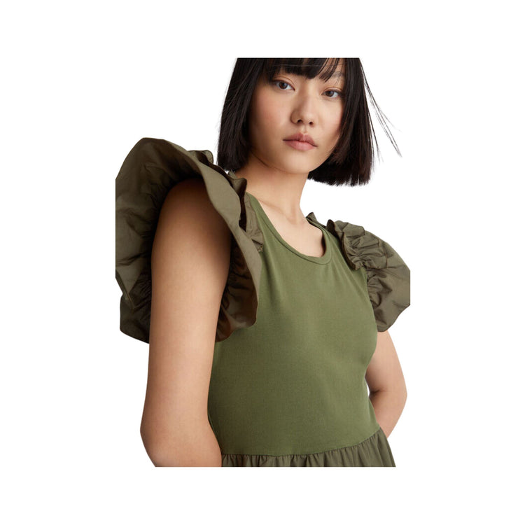 Women's dress with flounces and ruffles