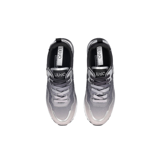 Acquista subito la Sneakers Donna,  con inserti effetto laminato, lacci piatti dégradé, e logo metallico applicato sul lato, firmate LiuJo su Martini 900: vieni a scoprire tutta la collezione sul nostro sito