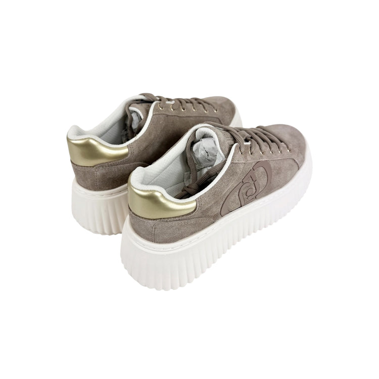 Sneakers Donna in suede beige con platform