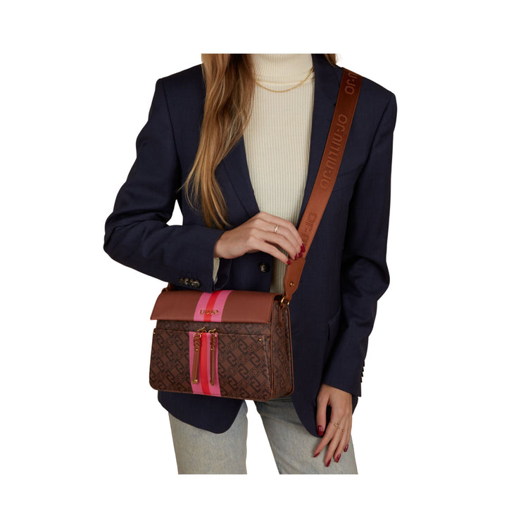 Women's bag with monogram print
