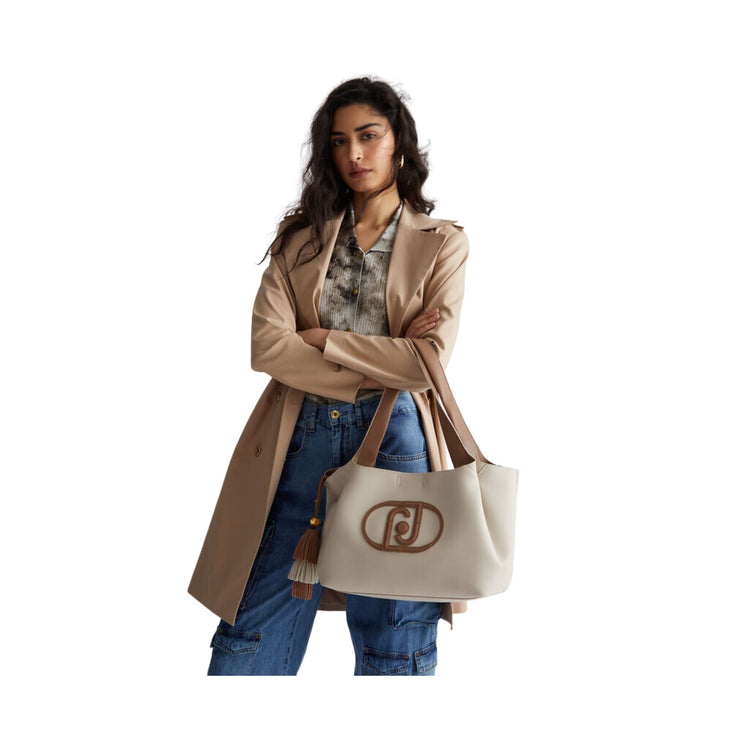 Women's shopping bag with logo