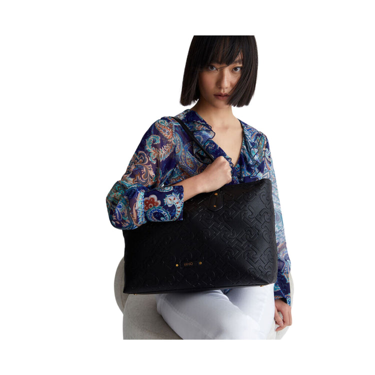 Women's bag with tumbled effect