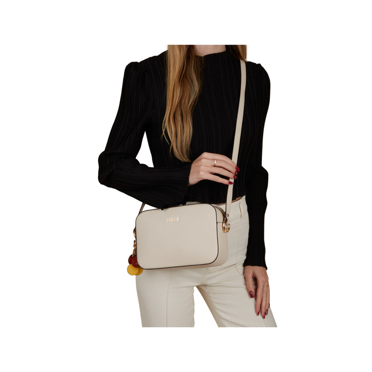 Women's bag in smooth imitation leather