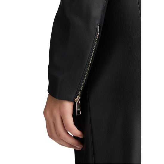 Giacca da Donna modello biker nero in pelle dettaglio manica