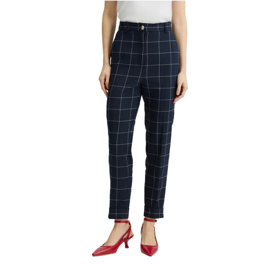 Pantaloni Donna motivo check con risvolto al fondo modella frontale