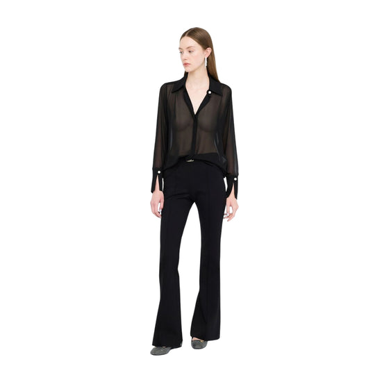 Camicia Donna in georgette nero con dettagli perle modella intera frontale