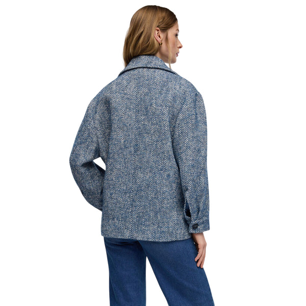 Cappotto Donna in lana e alpaca modella retro