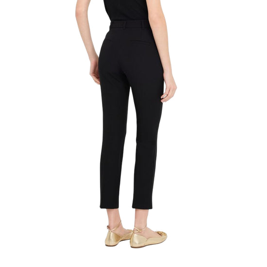 Pantaloni Donna modello a sigaretta Nero modella retro